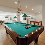 Feira - Hello Βίλα Santa Maria da Feira