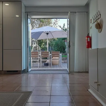 Feira - Hello Вилла *