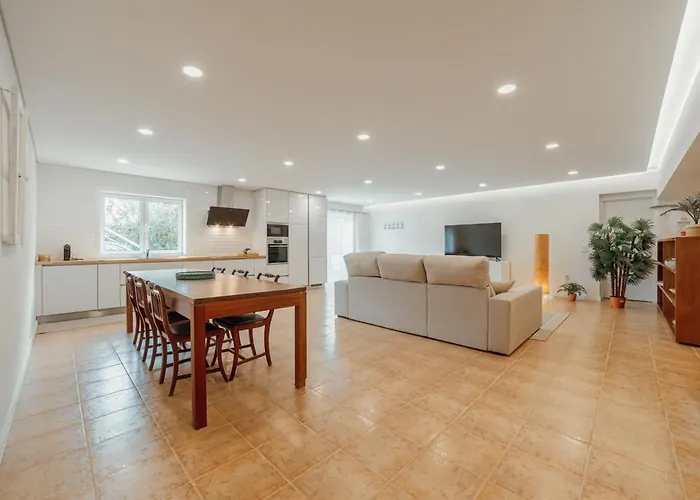 Feira - Hello Вилла *