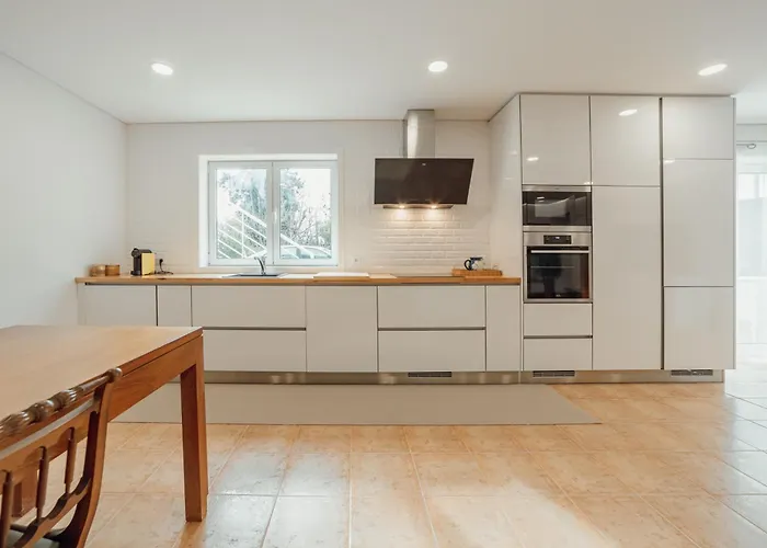 Feira - Hello Санта-Мария-да Фейра