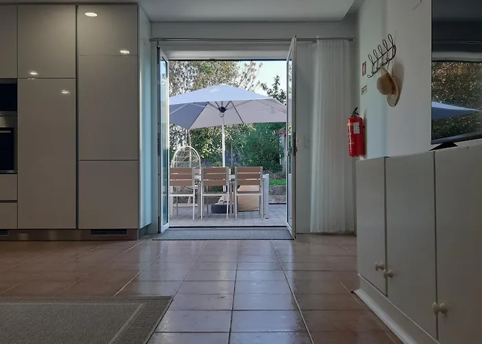 Feira - Hello Вилла *